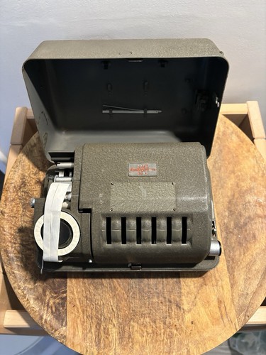 Hagelin cipher machine - cx-52,