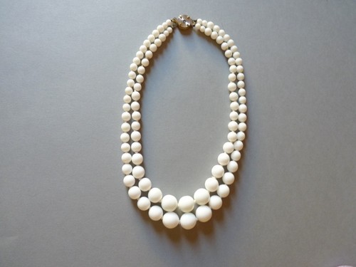 Collier vintage perles pâte