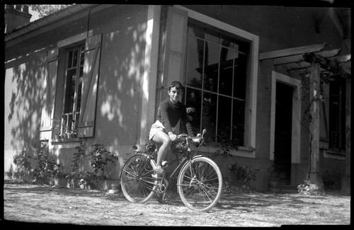 Garçon enfant vélo devant - garçon,