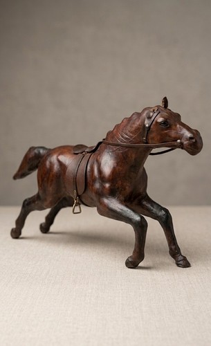 Statue cheval cuir - cheval,