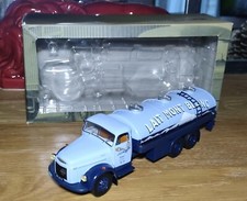 Volvo N88 Citerne Lait Mont-Blanc Camion D Autrefois 1/43 IXO