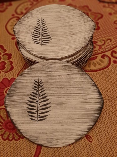 Assiettes ovales faience - assiettes,