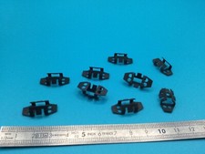 Lot de 9 agrafes tôles Renault Peugeot Citroën Simca…