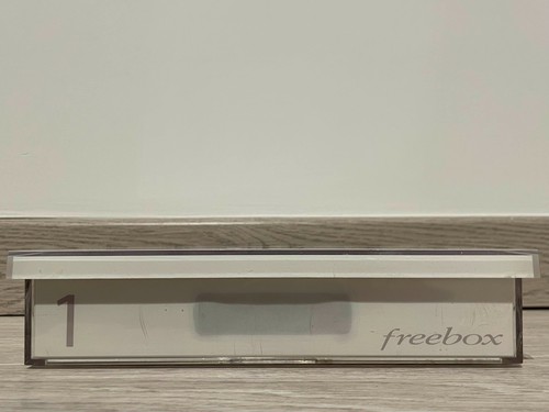 Freebox crystal modem - freebox,