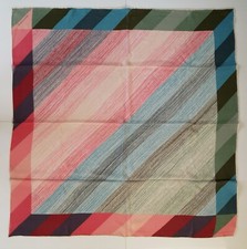 MANTERO Carré en mousseline imprimée de rayures violettes, verts, roses, bleus