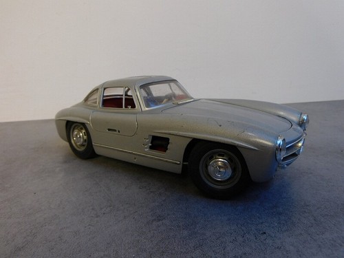 Jouet voiture mercedes - voiture, 300