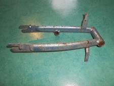 Bras oscillant bleu clair métallisé Motobécane 51 neuf ancien stock