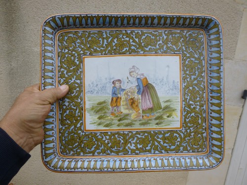 Grand plat faience - plat, a