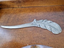 Coupe papier en étain motif