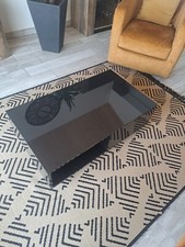 table basse noir laqué avec led