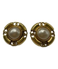 Auth CHANEL Boucles d'oreilles