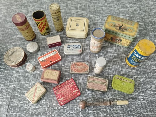 Lot anciennes boîtes de - 20,