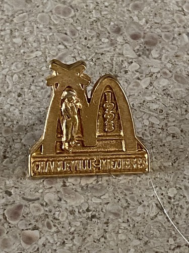 Pin mcdonald s - pin’s, mcdonald’s