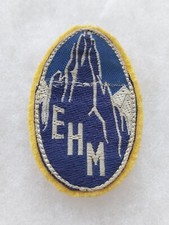 Un insigne tissu militaire /