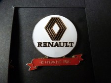 pin badge auto car voiture