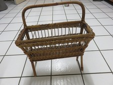 Porte Revues en Rotin / Osier tressé - Vintage - 1960 -