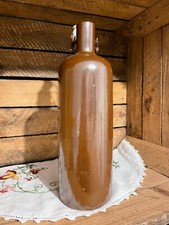 Ancienne bouteille en grès marron