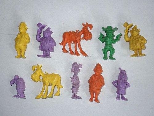 Lot figurines - de, 10