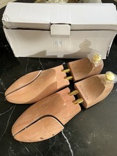 Embauchoirs En Bois Taille