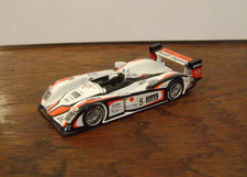Voiture miniature 1/43 - Ixo Altaya - Audi R8 #5 - Le Mans 2004
