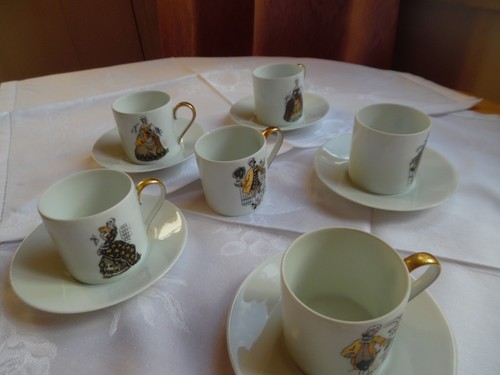 Tasses sous - sous,