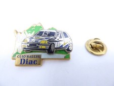 Pin's Pins Pin Badge - RENAULT