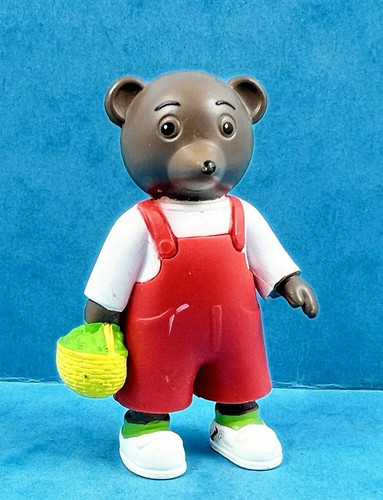 Les mondes petit ours brun - petit,