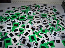 lot de diapos  famille et divers années 90 ....