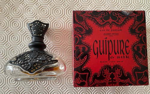 Flacon parfum vide - de, guipure