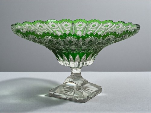 Coupe ronde sur piédestal - ronde,