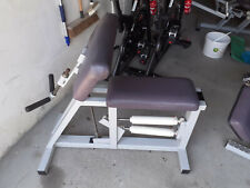 un lot de 11 machines pour musculation/fitness de la marque edge fitness