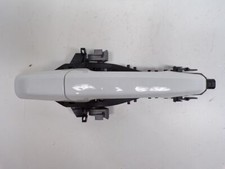 POIGNEE EXTERIEURE AVANT