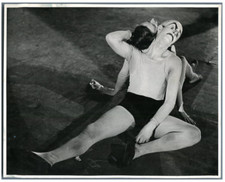 Roger Wood, London, Les Forains, Sanguet  Vintage . "Spectateur" Tirage arge