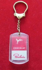 Porte-clé Chocolat Poulain rouge Château de Cheverny (Tintin ) plastique vintage