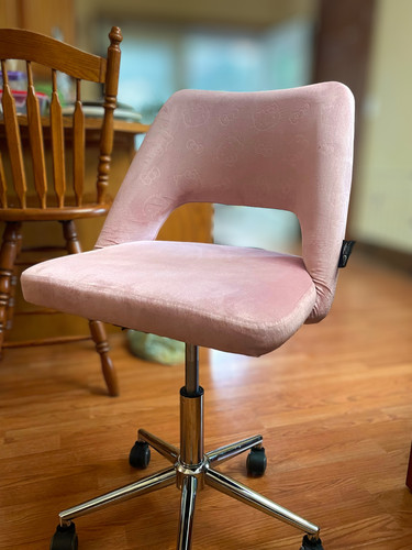 Great condition pink hello - condition,