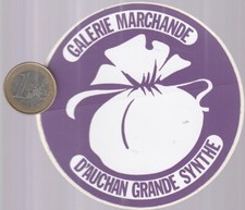 C39gd. AUCHAN Grande Synthe