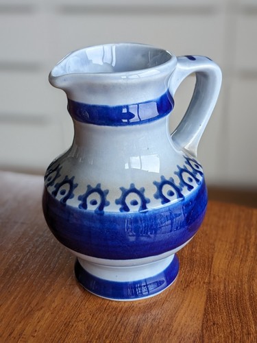 Poterie vintage pichet bleu