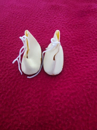 Chaussure poupee ancienne - chaussure,