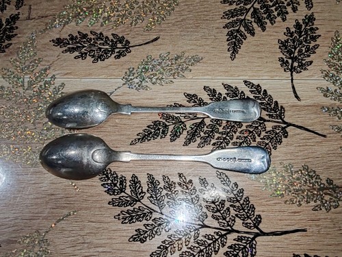 Lot petite cuillère de - 2,