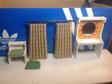 Lundby of Sweden meuble Maison de Poupée bois Coiffeuse ,Paravent ,chevet 1975
