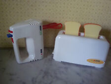 M4/ jouet smoby dinette poupee maison batteur et grille pain seb