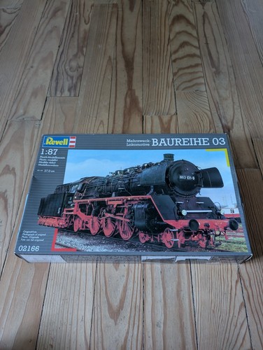 Maquette revell 87 - 1/,