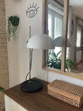 Lampe de bureau dans le goût
