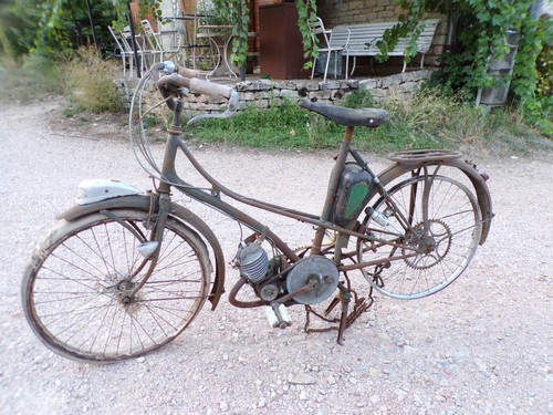 Mobylette motobecane av3 - mobylette,