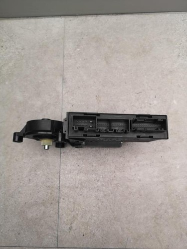 Moteur leve vitre avant - , gauche