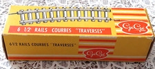 Boite "GéGé" de train électrique 6 1/2 rails courbés  traverses HO SNCF vintage