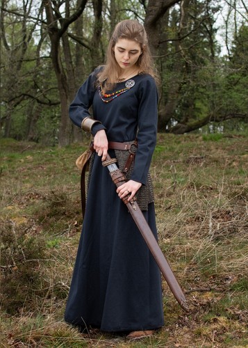 Battle merchant robe - battle-merchant,