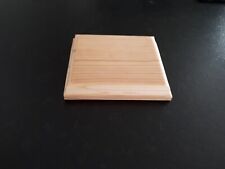 socle en bois pour figurines et maquettes 