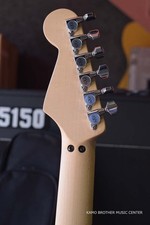 Série rayée EVH rouge avec