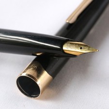 Stylo plume court vintage